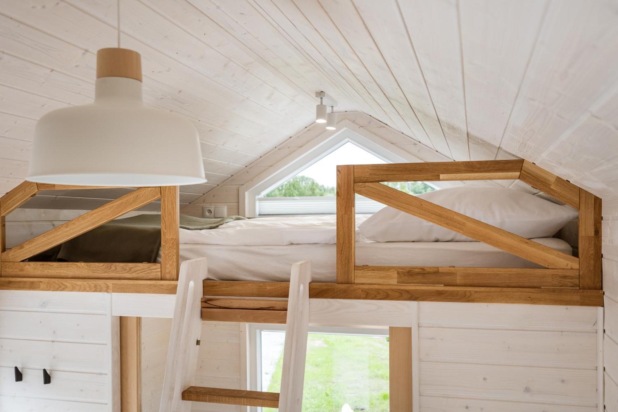 Staymoovers - Tinyhouse Zator Exteriör bild