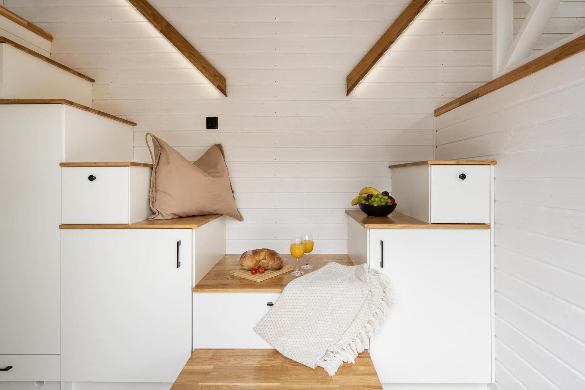 Staymoovers - Tinyhouse Zator Exteriör bild