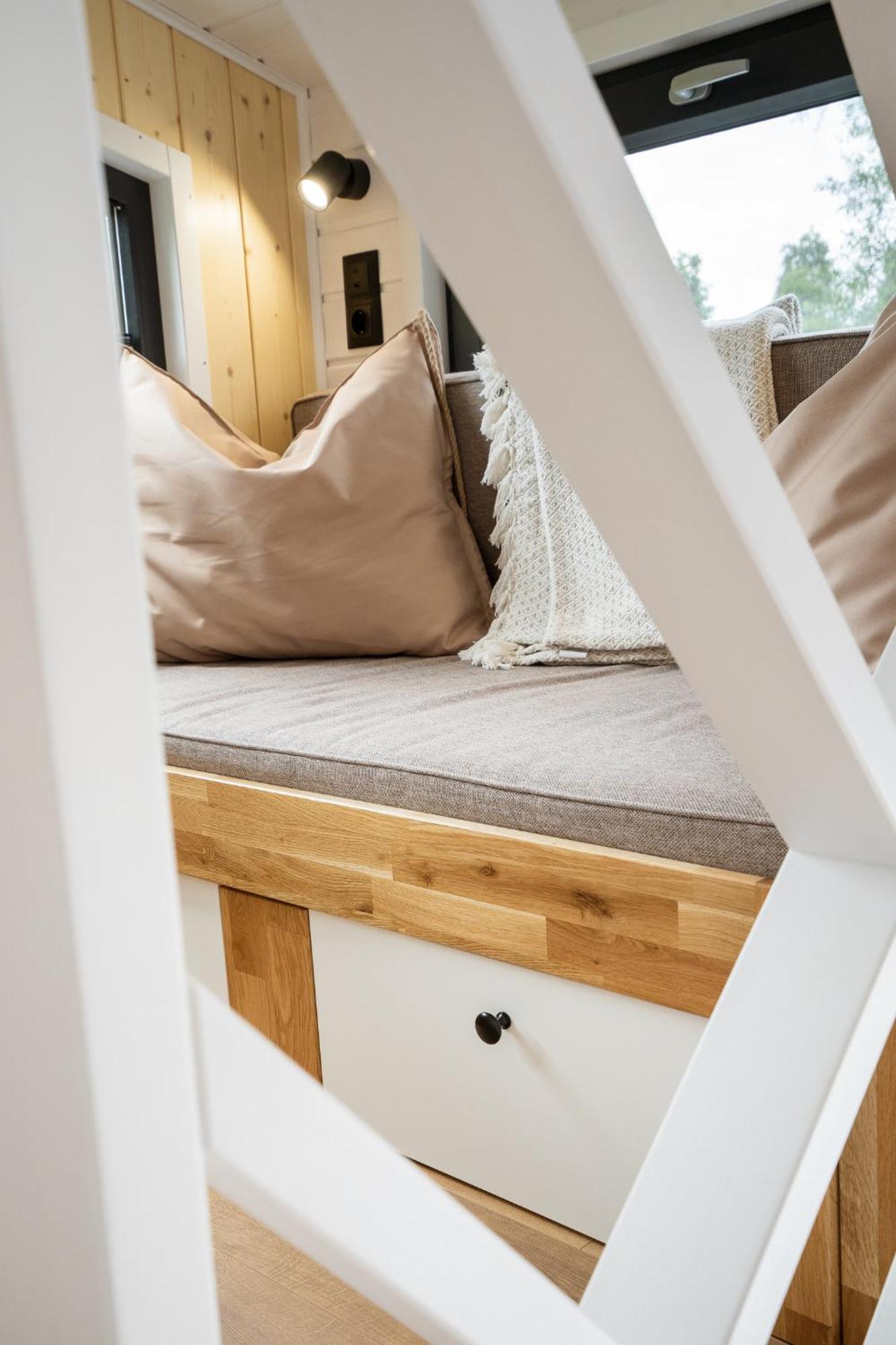 Staymoovers - Tinyhouse Zator Exteriör bild