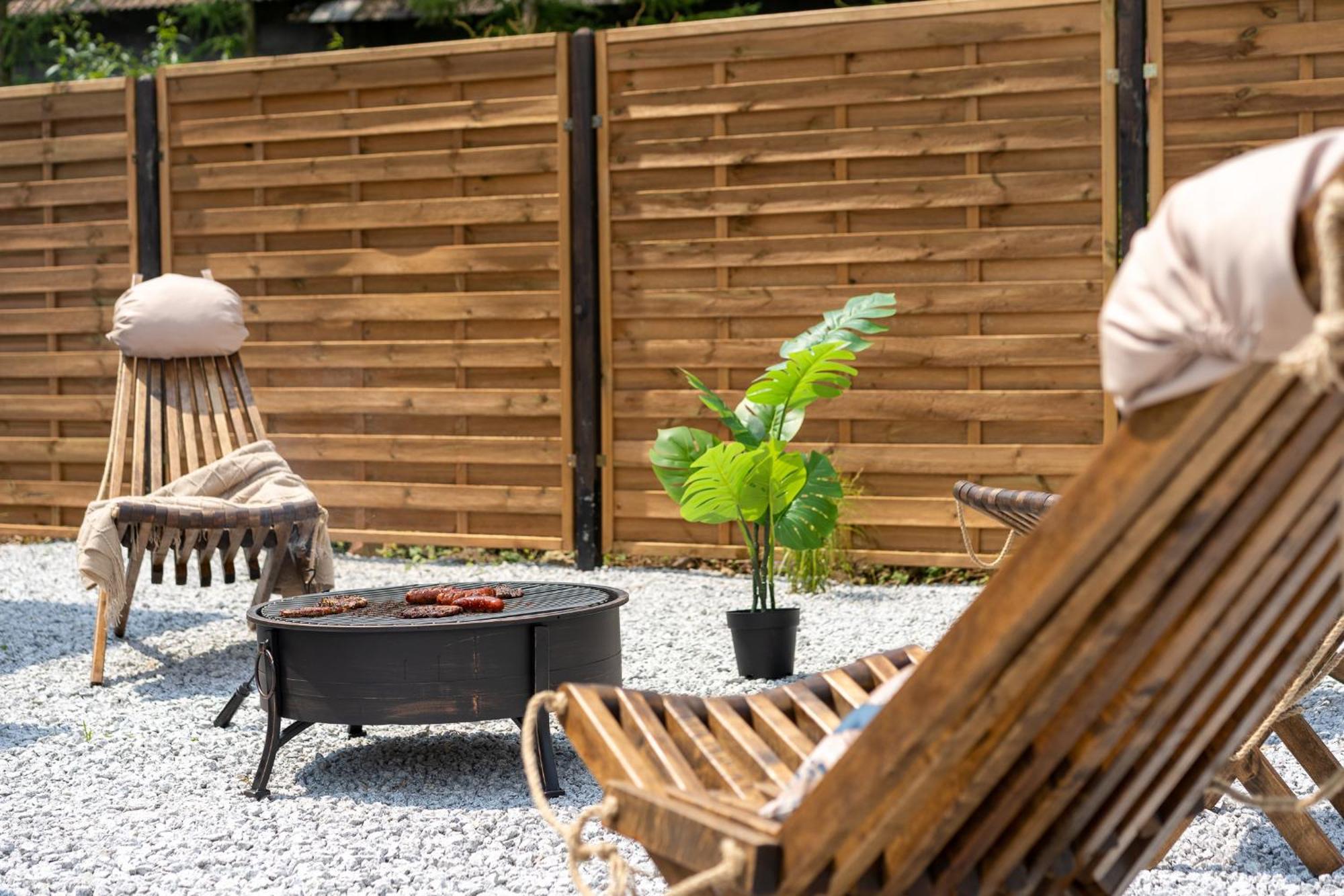 Staymoovers - Tinyhouse Zator Exteriör bild