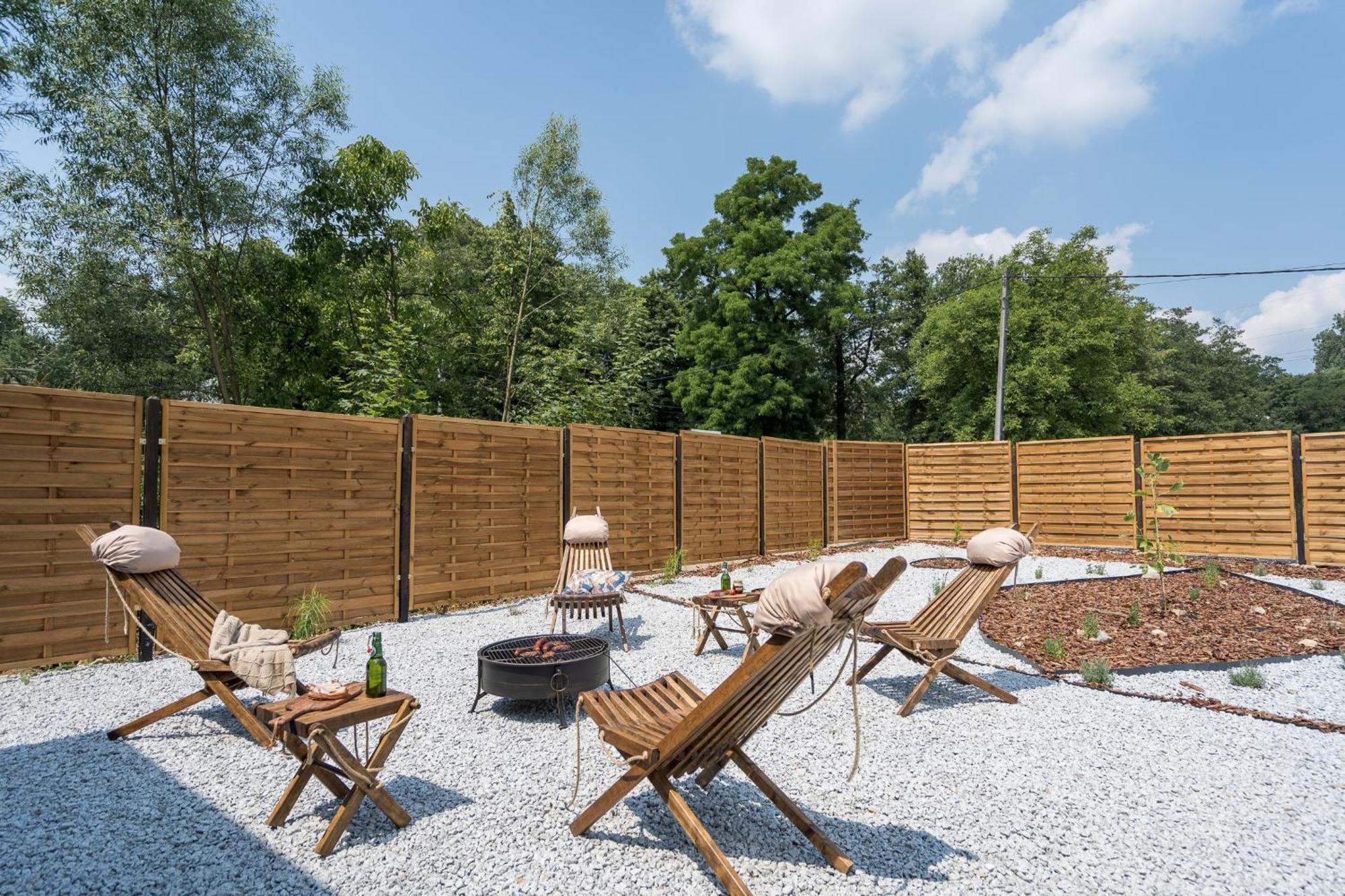 Staymoovers - Tinyhouse Zator Exteriör bild