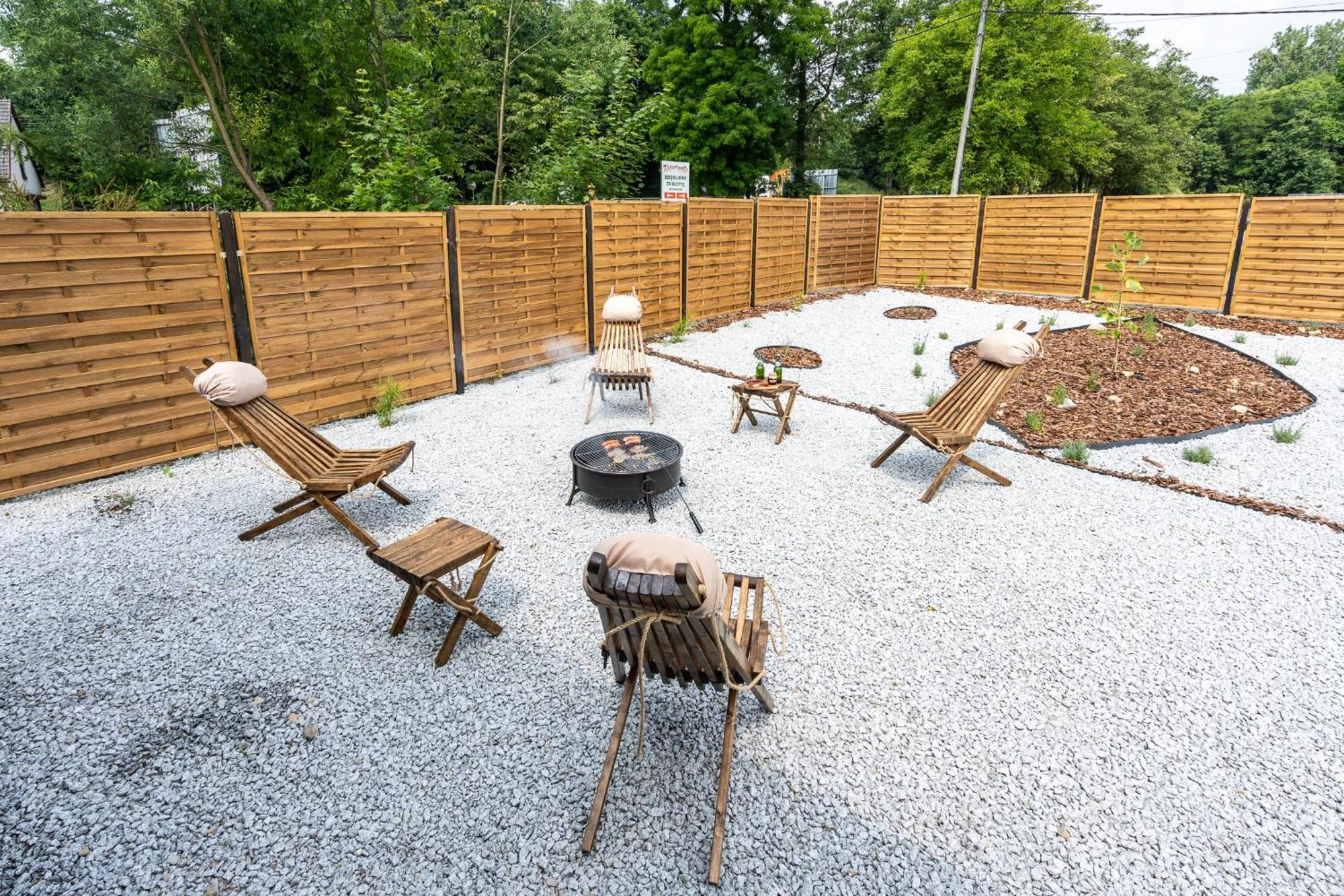 Staymoovers - Tinyhouse Zator Exteriör bild
