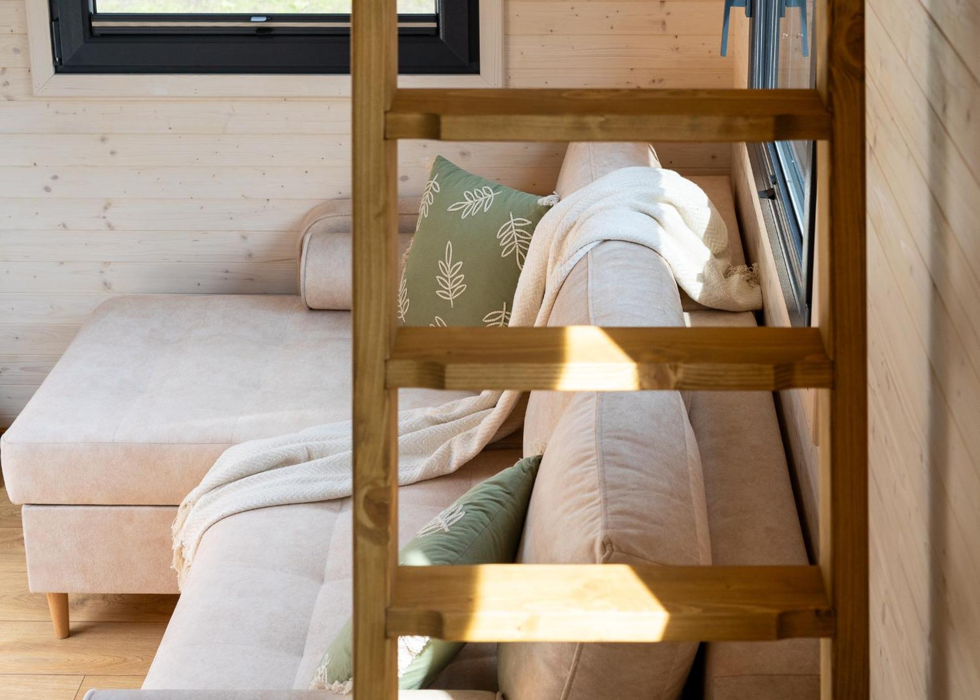 Staymoovers - Tinyhouse Zator Exteriör bild