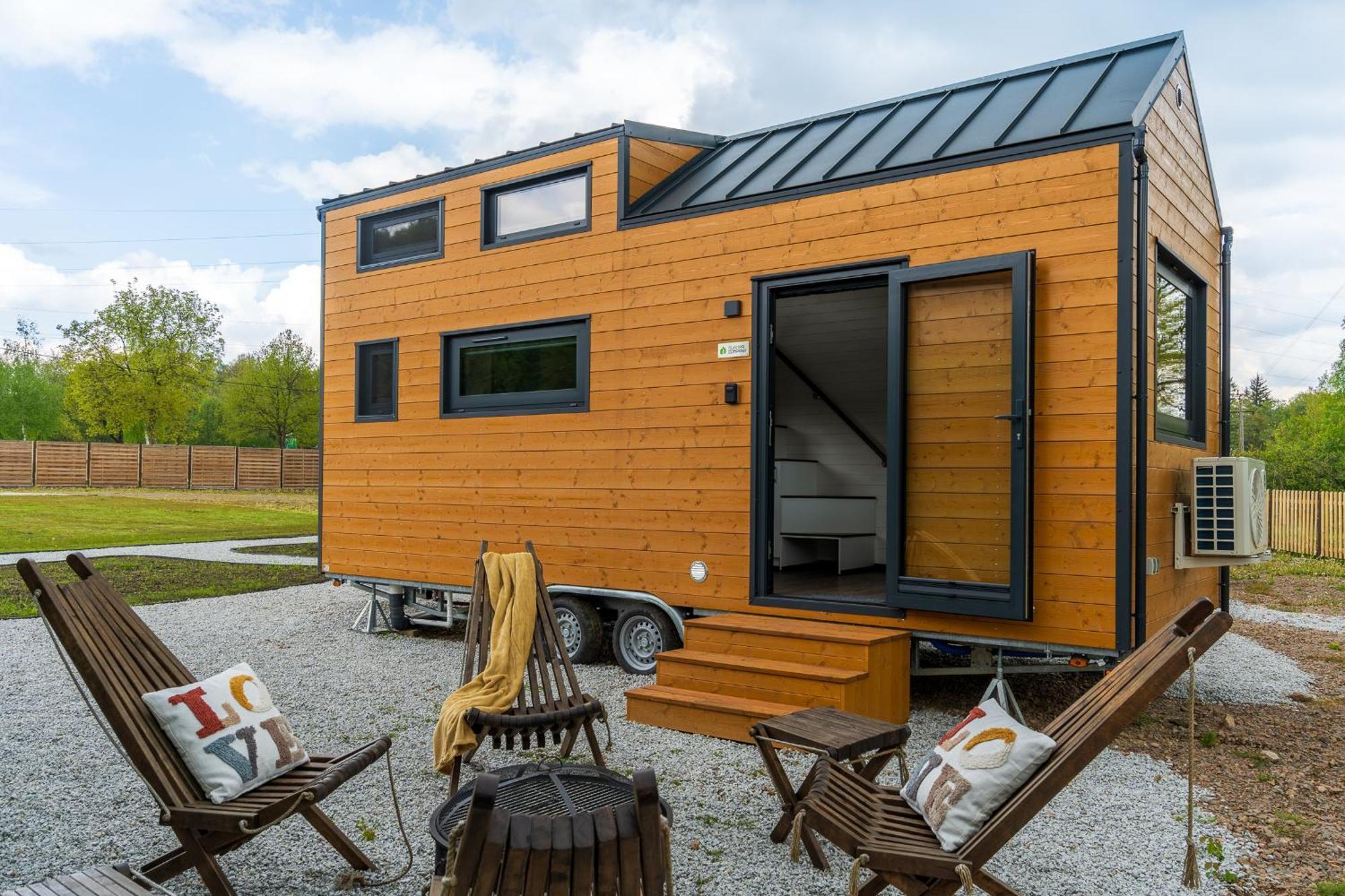 Staymoovers - Tinyhouse Zator Exteriör bild